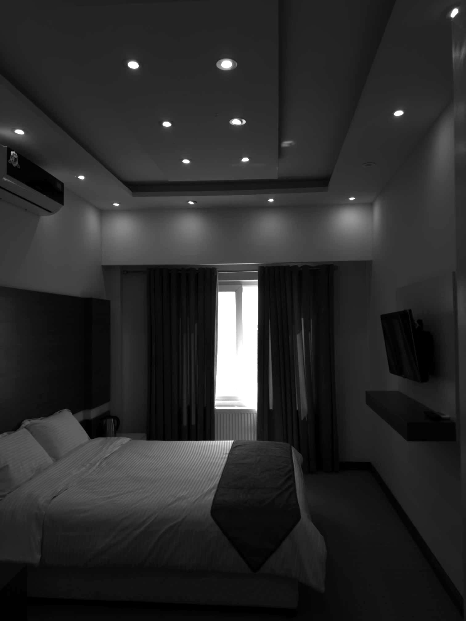 اتاق عمارت سفید، تصویر 1